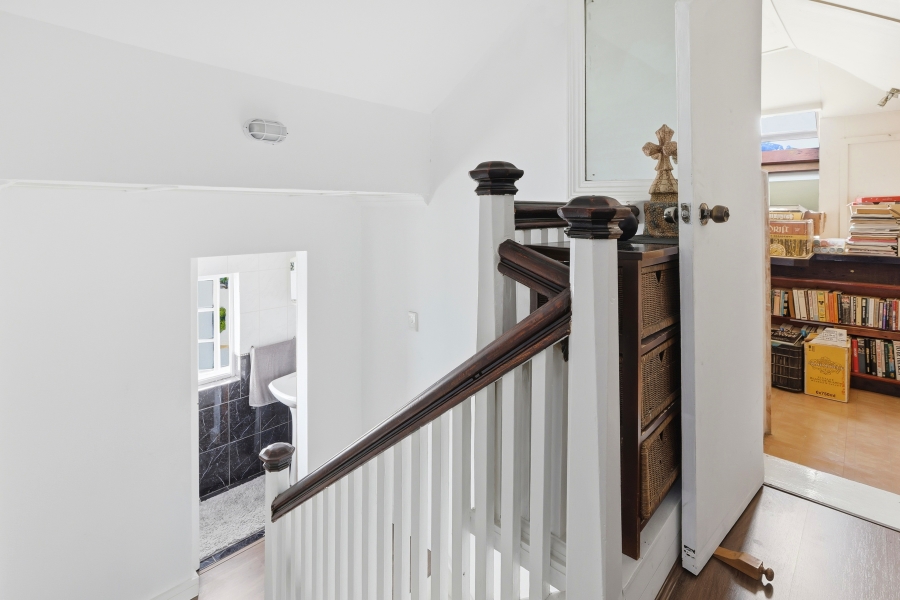 4 Bedroom Property for Sale in Tamboerskloof Western Cape